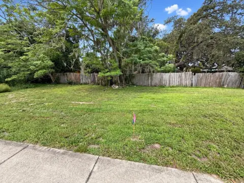CG-Zoned Commercial Land