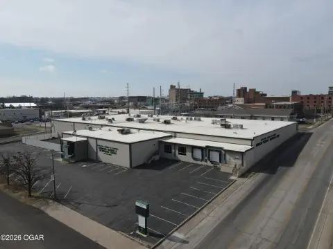 Adaptable Facility in Joplin, MO