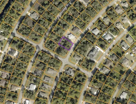 Residential Land in North Port