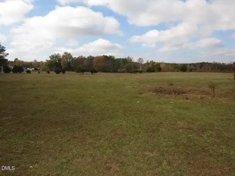 Ready-to-Build Lots in Growing Community