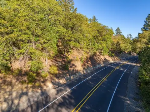 Land in Grants Pass, Oregon