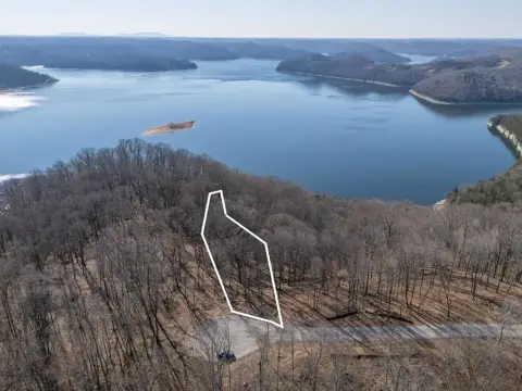 Lakefront Homesite with Build-Ready Terrain