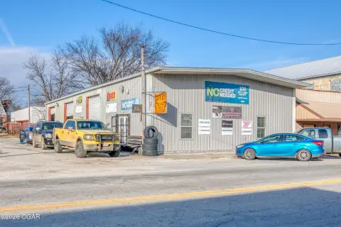 Southwest City Commercial Opportunity
