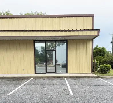 Storefront Suite with Rear Access