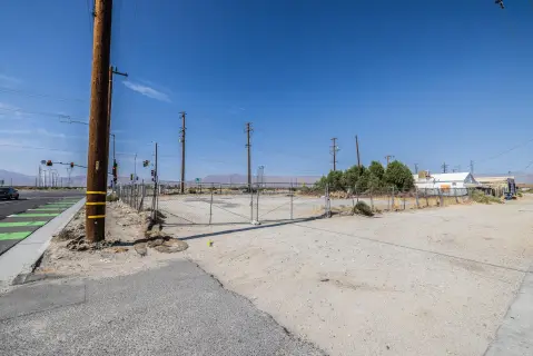 Palm Springs Corner Lot Land