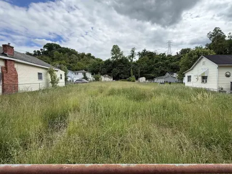Residential Lot in Kenova, WV