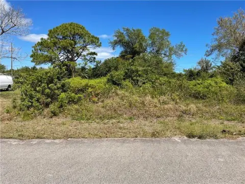 Land in Fort Pierce, FL
