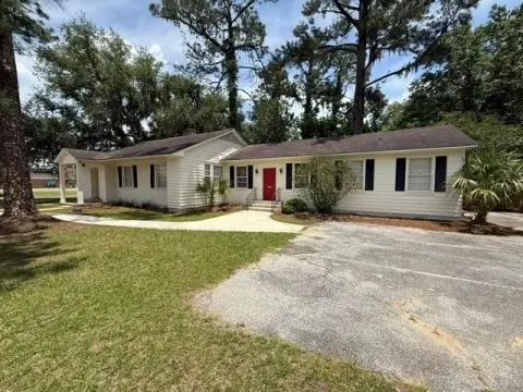 Duplex-Style Multifamily with Flex Use