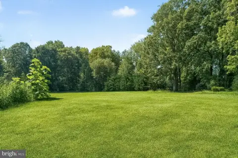 5.12 Acres in McLean, VA