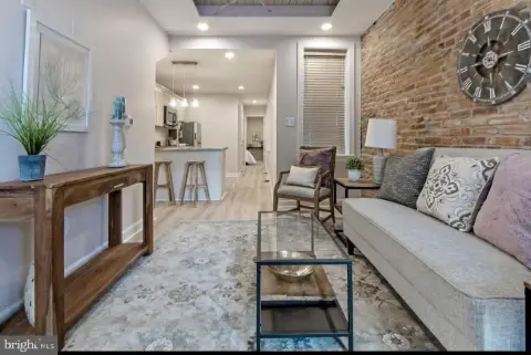 Fully Leased Duplex on Corner Lot