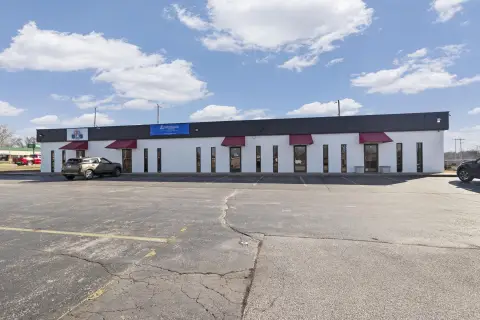 High-Visibility Commercial Property in Springfield