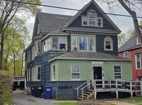 Updated Multifamily Property in Syracuse