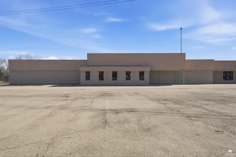 Flex Space Near I-70