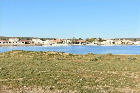 Open Water Lot in Helendale