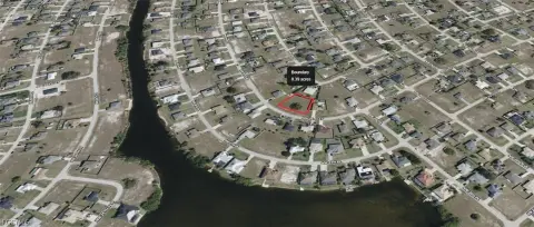 Oversized Lot in Cape Coral