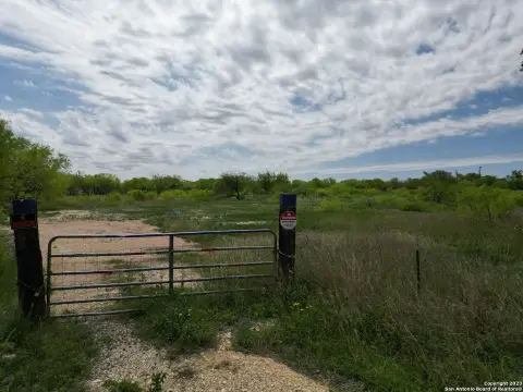 Unrestricted Land in San Antonio