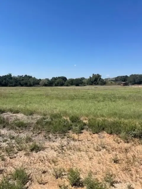 Land in Poolville, Texas