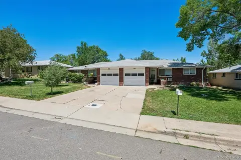 Fully Leased Duplex Investment