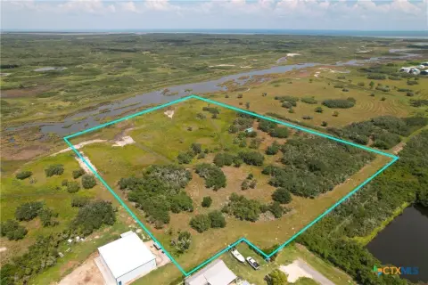 Unrestricted Land Near Matagorda Bay