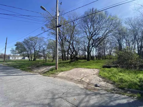 Residential Lots in Dixie Area