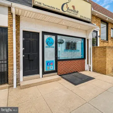 Street-Exposed Retail Storefront