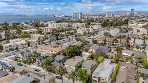 Long Beach Fourplex Near Beach