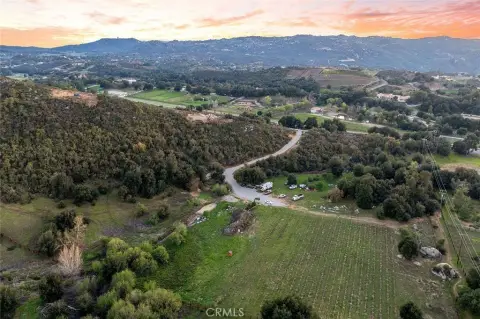 La Cresta 25-Acre Land Parcel