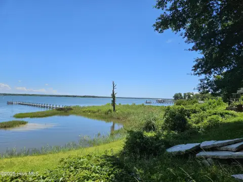 Waterfront Lot in Sneads Ferry