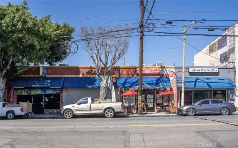 Mixed-Use Complex in Los Angeles