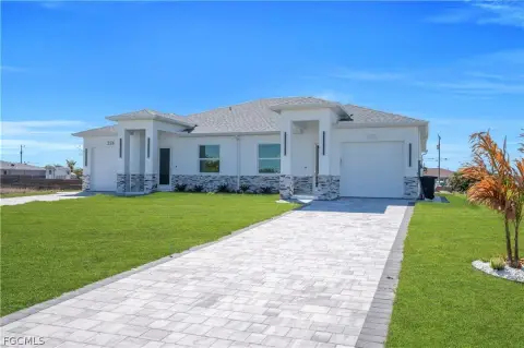 New Lehigh Acres Duplex