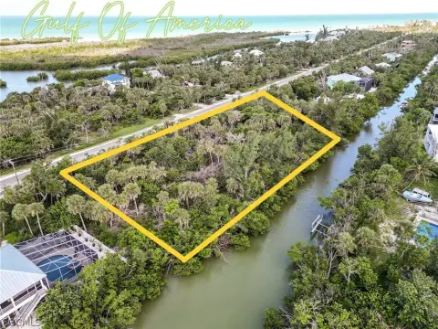 Deep-Water Waterfront Land Parcel