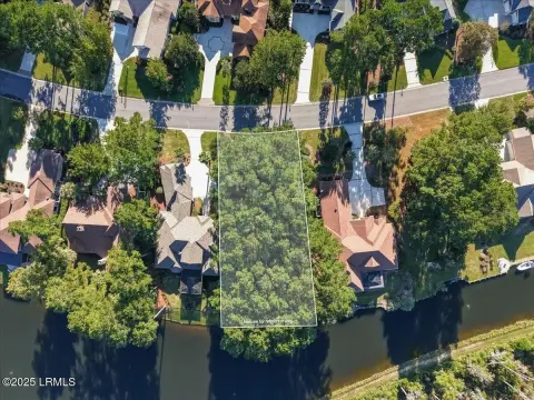 Waterfront Lot in Hampton Lake