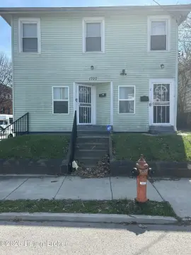 Duplex With Two Four-Bed Units