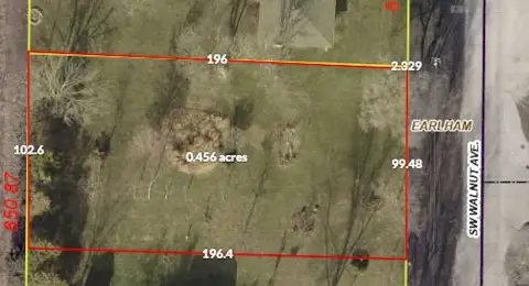 Residential Land in Earlham, Iowa