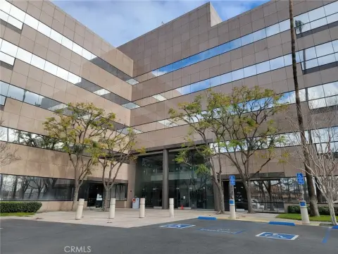 Ontario Office Building For Lease