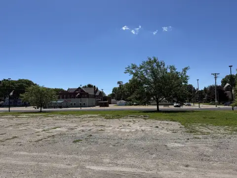 Commercial Land with Street Frontage