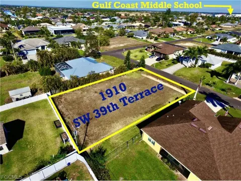 Cape Coral Homesite with Southern Exposure