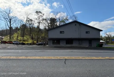 Retail/Office Space in Stroudsburg