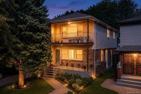 Duplex with Solar Panel System