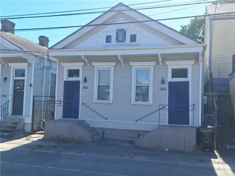 Victorian Duplex with Renovated Features