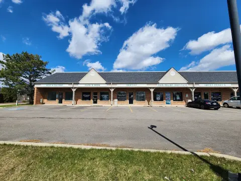 Adaptable Storefront with Parking