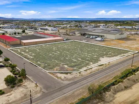 Commercial Land with Approved Storage Plans