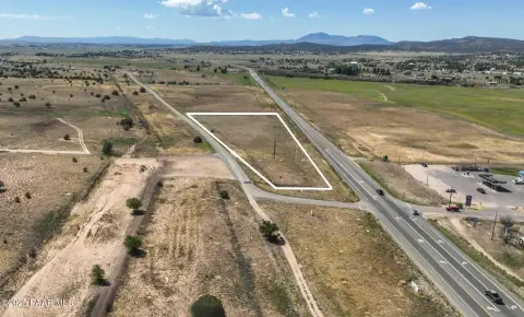 Highway Frontage Land in Paulden