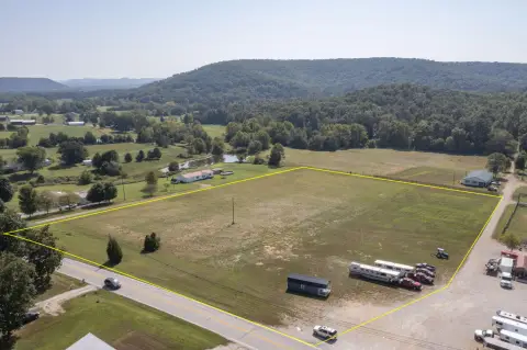Commercial Land with Storage Plans