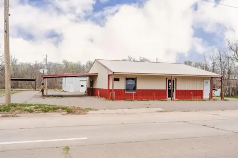 Route 66 Commercial Property