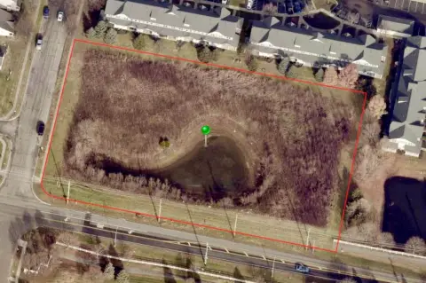 Commercial Land in Planned District