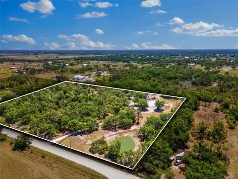 8+ Acre Land Near Lakewood Ranch