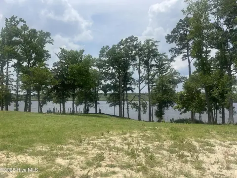 Waterfront Lot in Castle Hayne
