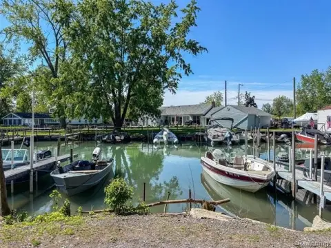 Grosse Ile Boat Slip Opportunity