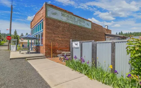Triplex with Shop and RV Parking